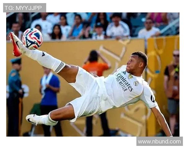 英国足球明星小将崭露头角引发球迷热议未来发展潜力无限 英国足球明星小将崭露头角引发球迷热议未来发展潜力无限